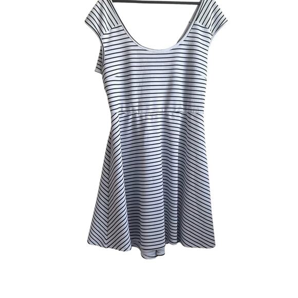 Torrid Women Dress 3X Back White Striped High Waist Criss Cross Back Rockabilly